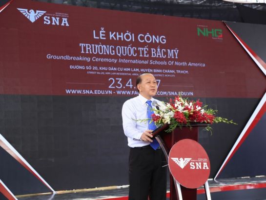 Associate Prof., Dr. Ha Huu Phuc, Central Department Head, Director of MOET Southern region representative office attending the groundbreaking ceremony