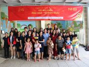 IEC Quảng Ngãi và đại diện NHG trao tiền mặt và quà Tết trị giá 70 triệu đồng cho cô nhi viện Phú Hòa, Quảng Ngãi.